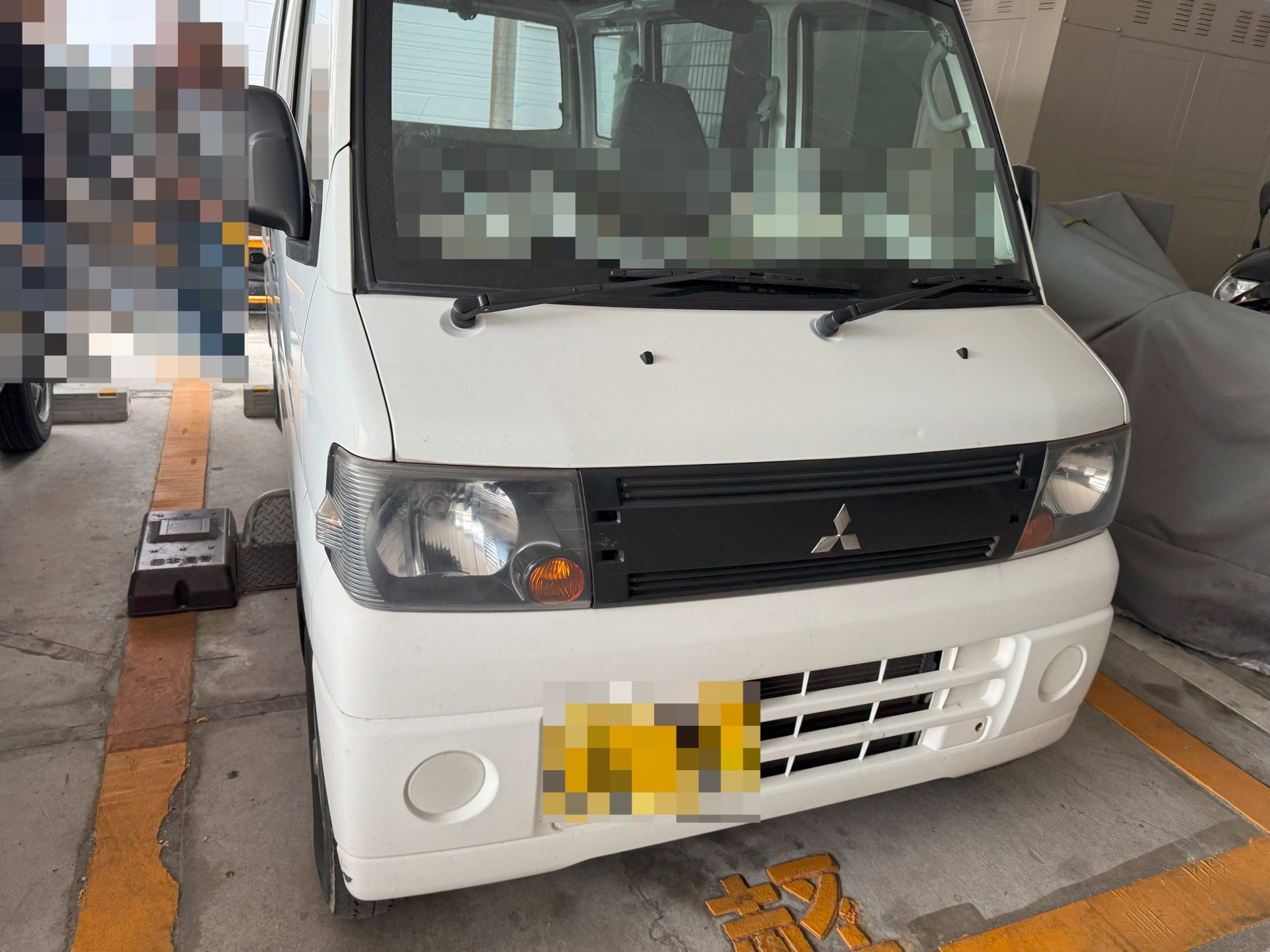 ミツビシ・ミニキャブ（U61V）鍵の全紛失からのギザギザキー作成